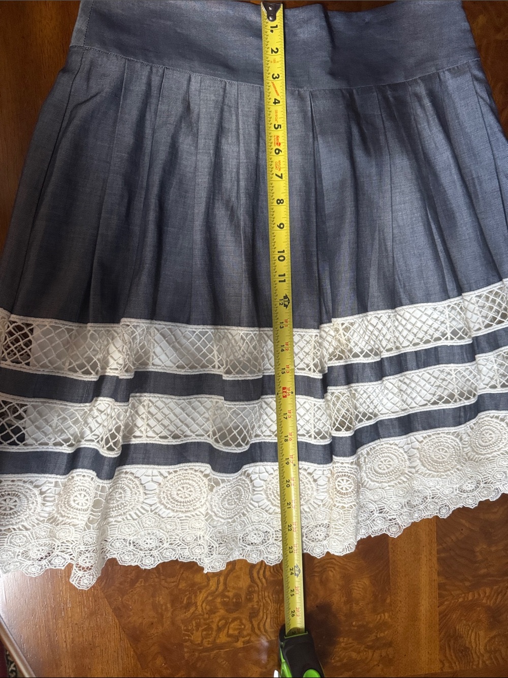 NWOT Ann Taylor 100% Cotton Gray Midi Skirt with Cream Lace Trim - Picture 7 of 11